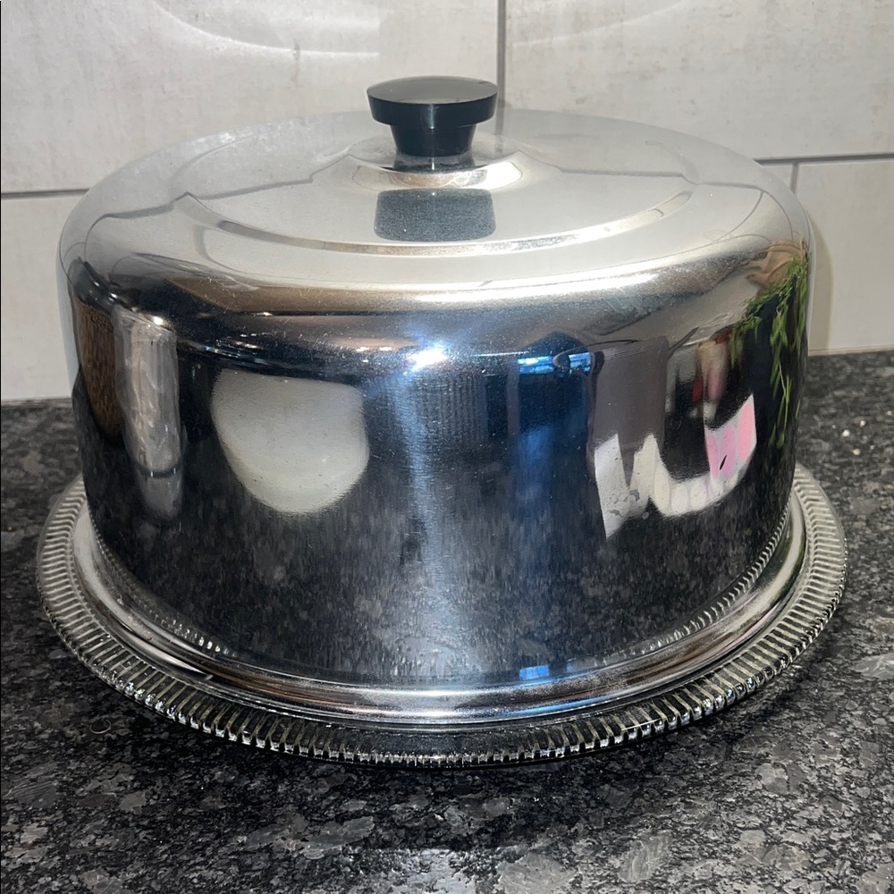 Vintage 11” Chrome Cake Dome with Black Knob. Glass dish.  Fresh foods